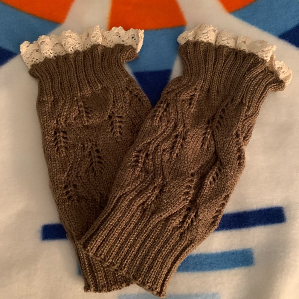 ‼️Two Pairs‼️ Bootie Sized!